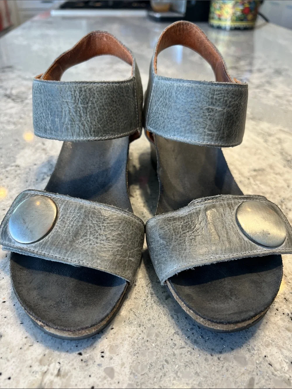 Taos Carousel 2 Leather Wedge Sandals Gray Size 37 US 6 6.5 Excellent Condition